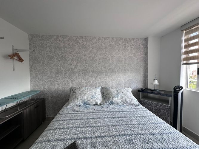 Apartamento de 2 alcobas en venta en El Poblado, Medellín, 50 m² · foto 10 de 17