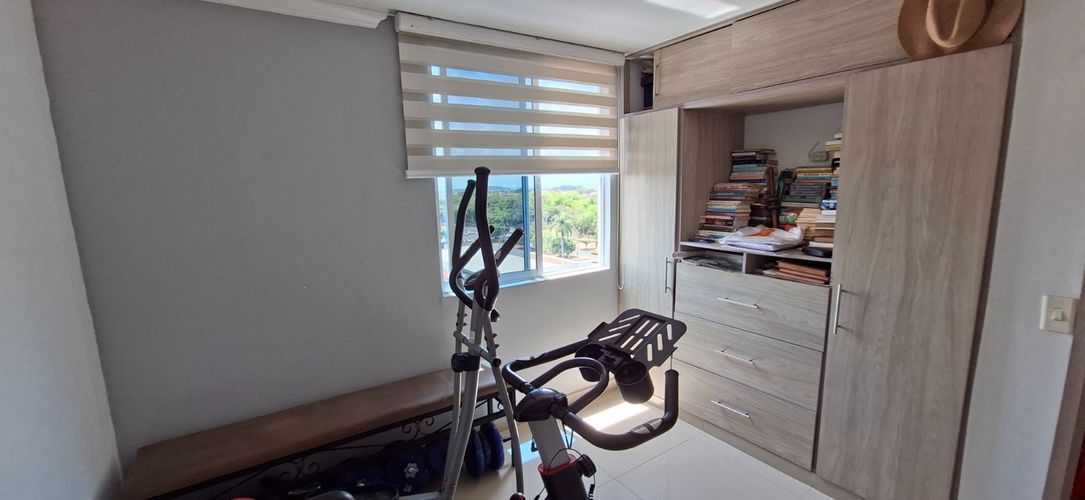 Apartamento de 3 alcobas en venta en Quintas De Don Simon, Cali, 70 m² · foto 12 de 23