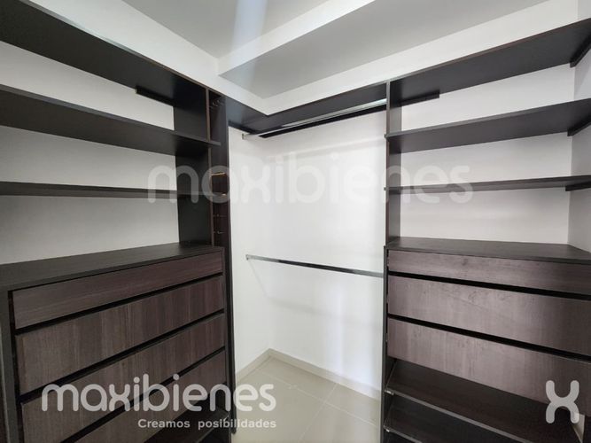Apartamento de 3 alcobas en arriendo en Villa Carlota, Medellín, 85 m² · foto 10 de 13
