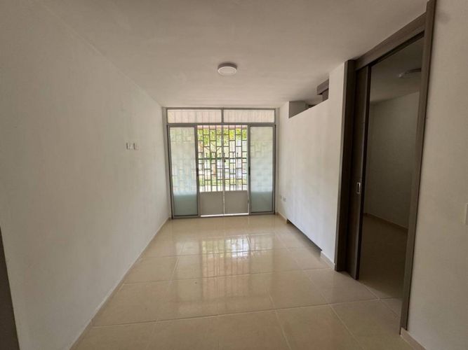 Apartamento de 3 alcobas en venta en Barro Blanco, Piedecuesta, 45 m² · foto 5 de 24