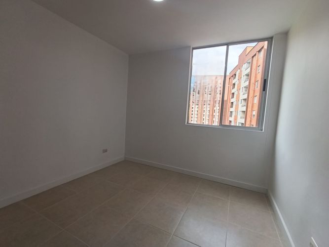 Apartamento de 3 alcobas en arriendo en Loma Del Esmeraldal, Envigado, 90 m² · foto 16 de 20