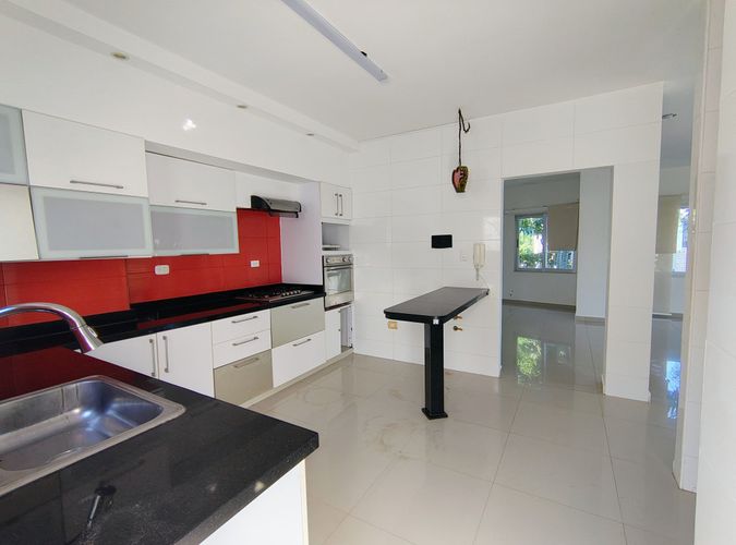 Casa de 2 alcobas en venta en Salgar, Barranquilla, 168 m² · foto 2 de 24