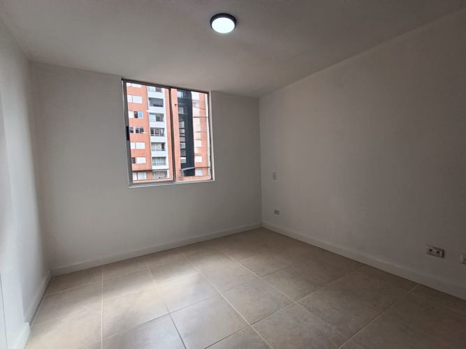 Apartamento de 3 alcobas en arriendo en Loma Del Esmeraldal, Envigado, 90 m² · foto 17 de 20