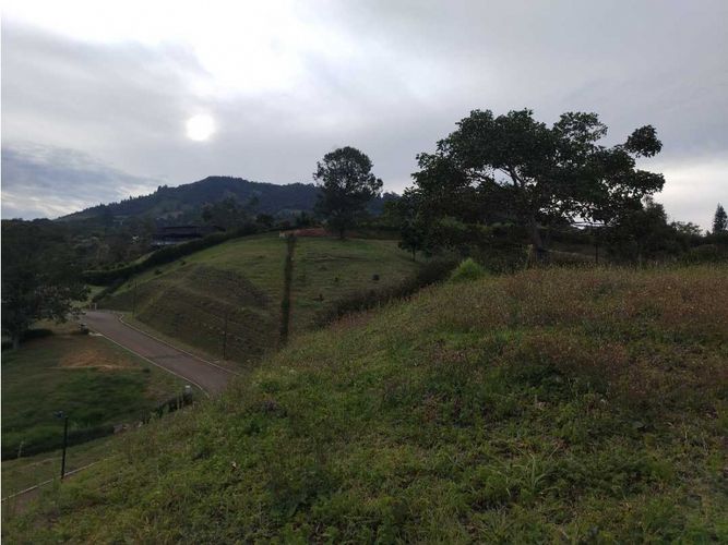 Lote en venta en Quirama, La Ceja, 1078 m² · foto 5 de 5