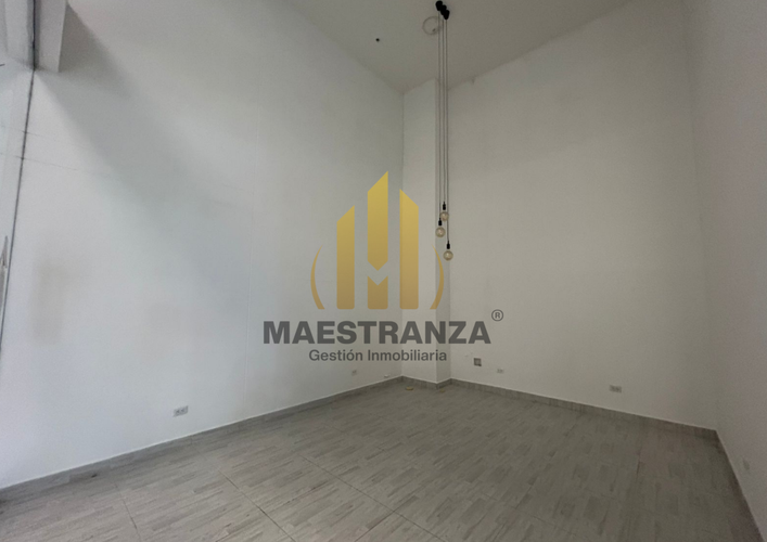 Local en venta en Boston, Medellín, 20 m² · foto 4 de 4