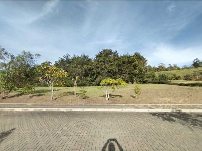 Lote en venta en Llano Grande, Rionegro, 3024 m² · foto 2 de 4