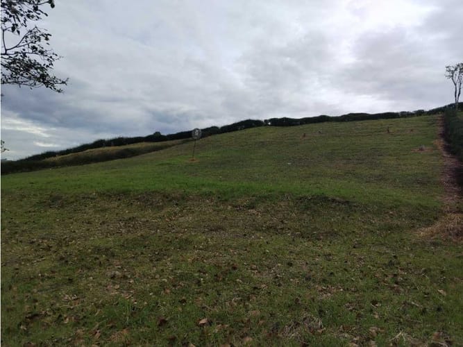 Lote en venta en Guamito, Rionegro, 1187 m² · foto 6 de 6
