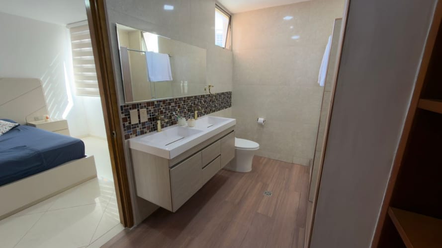 Apartamento de 3 alcobas en venta en Bellavista, Los Patios, 137 m² · foto 7 de 18