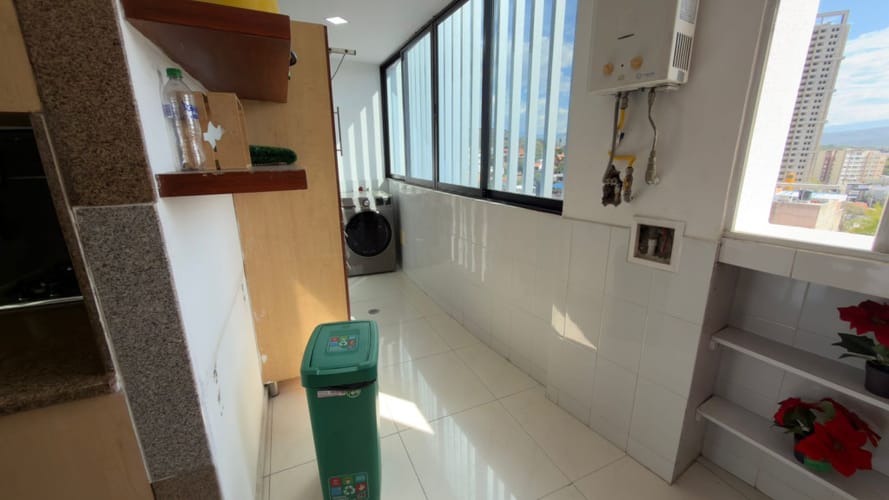 Apartamento de 3 alcobas en venta en Bellavista, Los Patios, 137 m² · foto 14 de 18