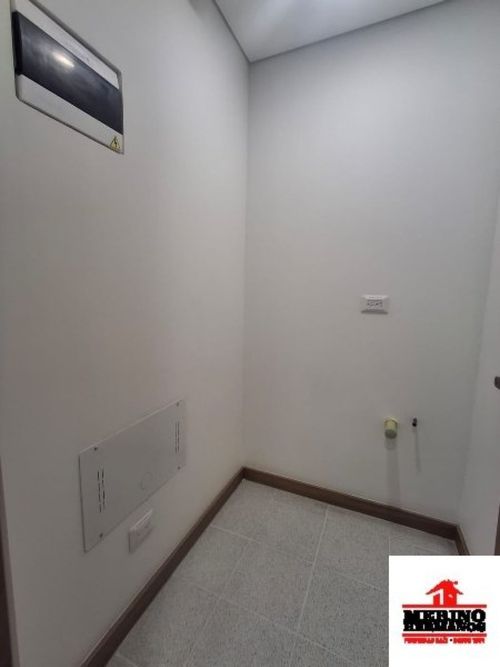 Consultorio en venta en Los Pinos, Medellín, 29 m² · foto 9 de 12