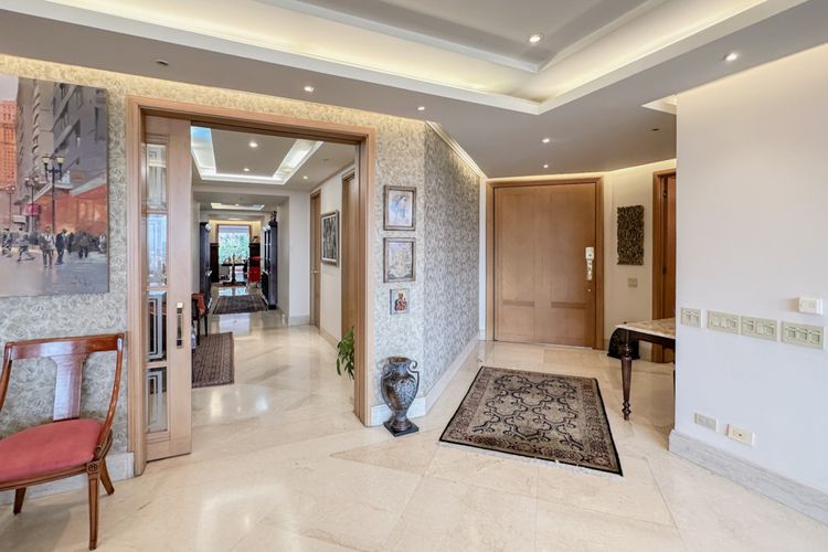 Apartamento de 4 alcobas en venta en Santa Barbara Alta, Bogotá, 404 m² · foto 6 de 24