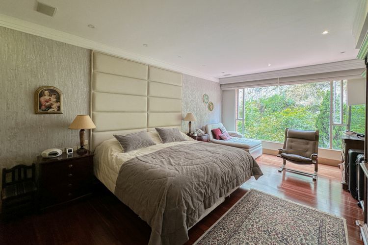 Apartamento de 4 alcobas en venta en Santa Barbara Alta, Bogotá, 404 m² · foto 12 de 24