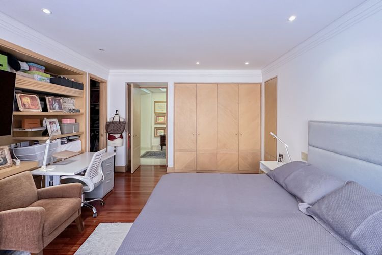 Apartamento de 4 alcobas en venta en Santa Barbara Alta, Bogotá, 404 m² · foto 24 de 24