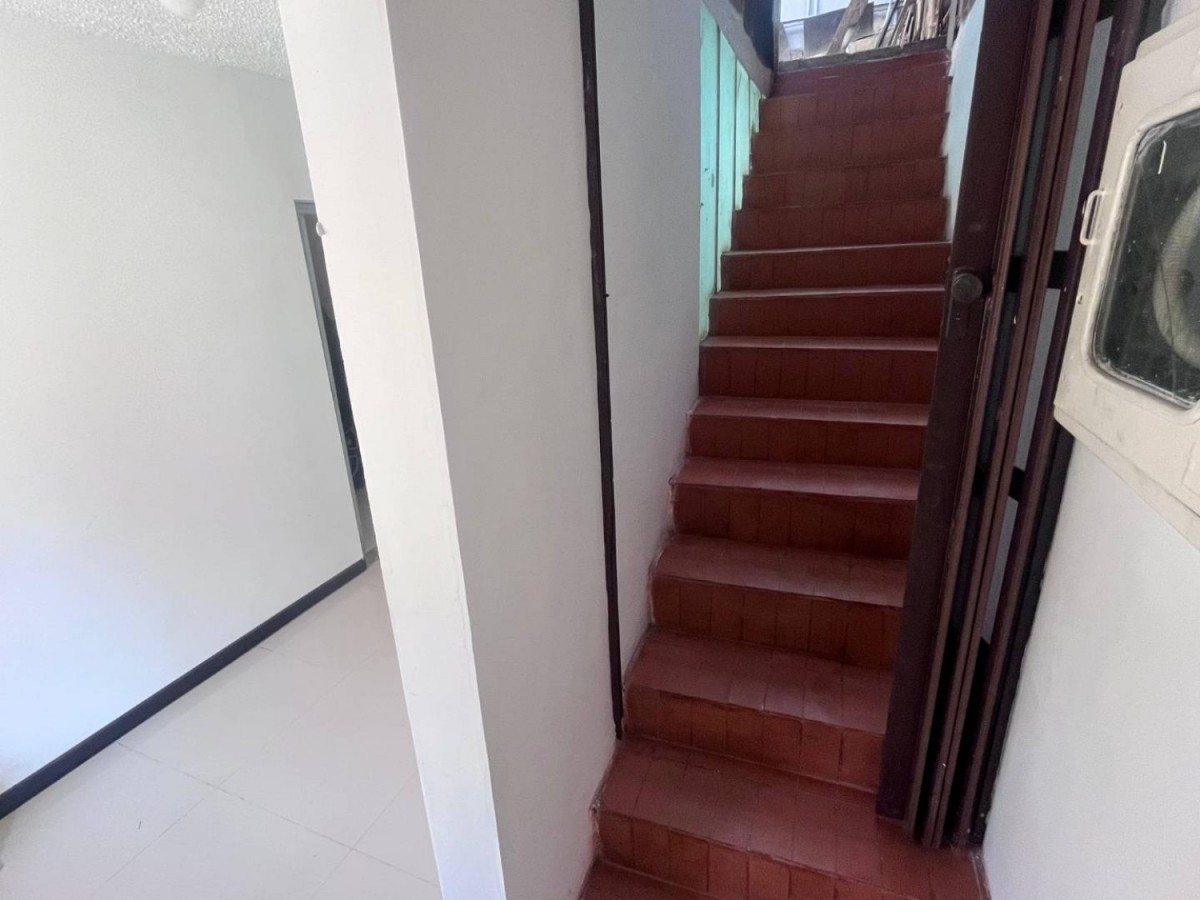 Casa en venta en Castilla, Bogotá · foto 2 de 24