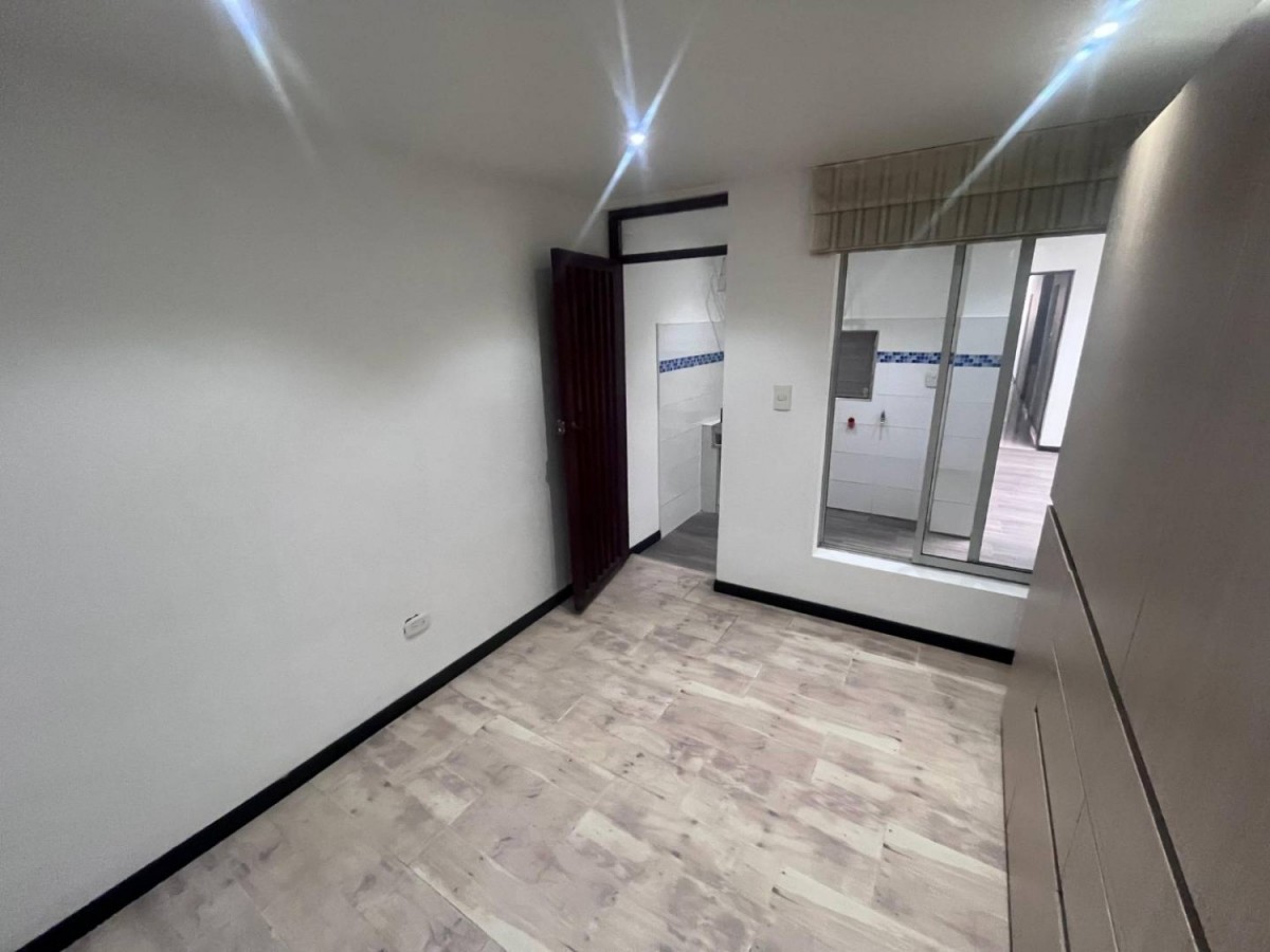 Casa en venta en Castilla, Bogotá · foto 14 de 24