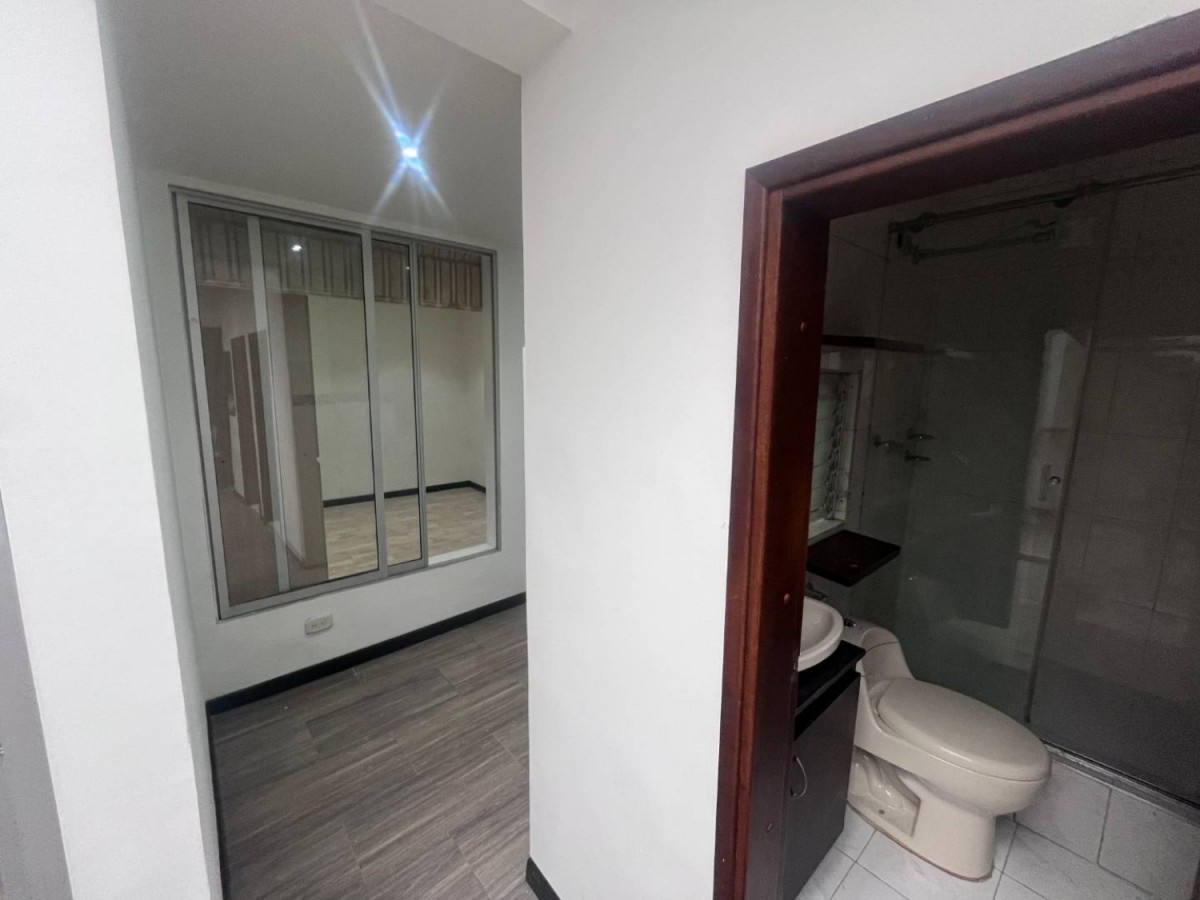 Casa en venta en Castilla, Bogotá · foto 18 de 24