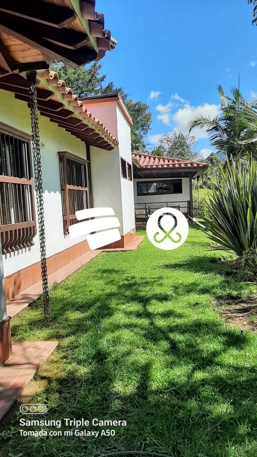 Finca en venta en El Carmen De Viboral, El Carmen de Viboral, 3850 m² · foto 18 de 24