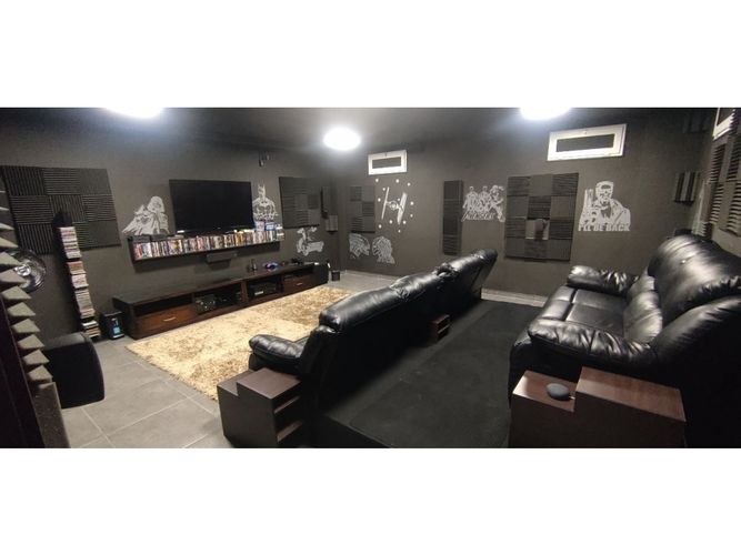 Casa de 5 alcobas en venta en Las Lomitas, Sabaneta, 477 m² · foto 4 de 13