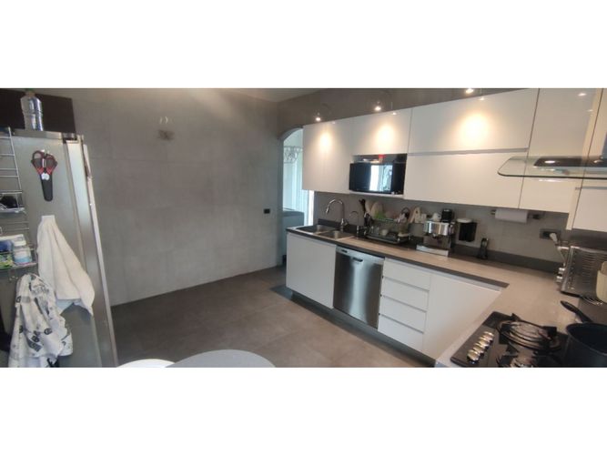 Casa de 5 alcobas en venta en Las Lomitas, Sabaneta, 477 m² · foto 6 de 13