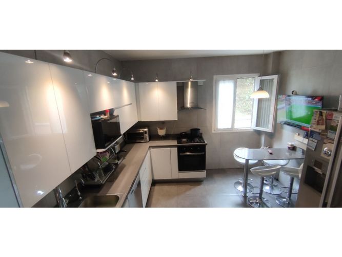Casa de 5 alcobas en venta en Las Lomitas, Sabaneta, 477 m² · foto 7 de 13