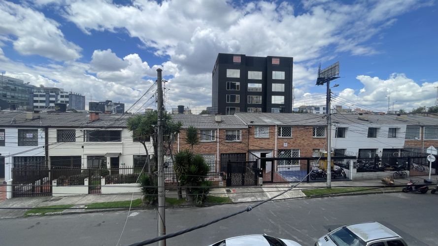 Apartaestudio en venta en La Castellana, Bogotá, 25 m² · foto 16 de 24