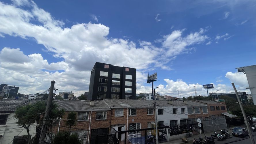 Apartaestudio en venta en La Castellana, Bogotá, 25 m² · foto 19 de 24