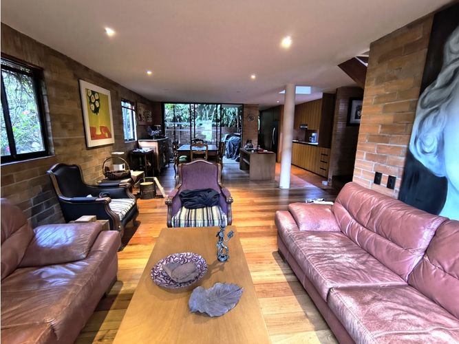 Casa de 3 alcobas en venta en La Pradera, Envigado, 201 m² · foto 3 de 24