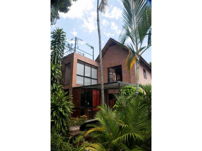 Casa de 3 alcobas en venta en La Pradera, Envigado, 201 m² · foto 23 de 24