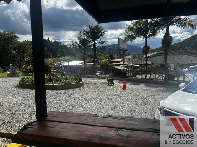 Lote en venta en Don Diego, El Retiro, 2945 m² · foto 3 de 7