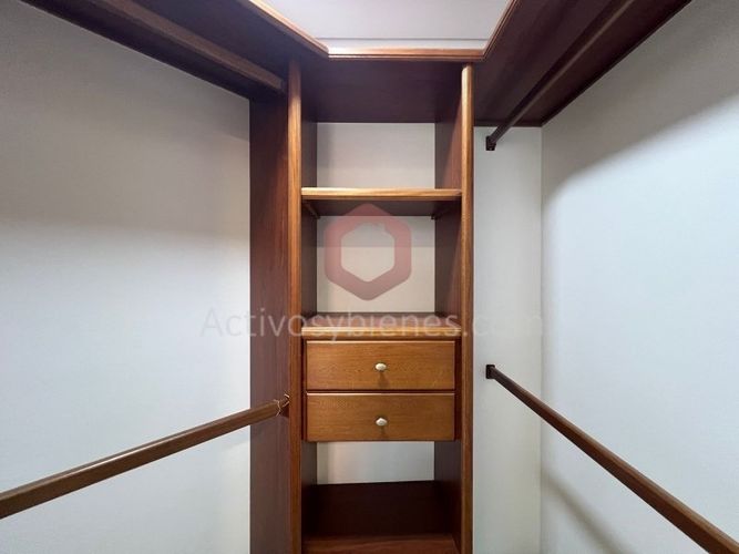 Apartamento de 2 alcobas en arriendo en Laureles, Medellín, 82 m² · foto 15 de 16