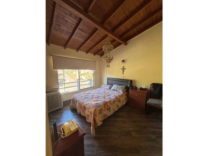 Casa de 4 alcobas en venta en Hojarasca, Sabaneta, 120 m² · foto 13 de 22