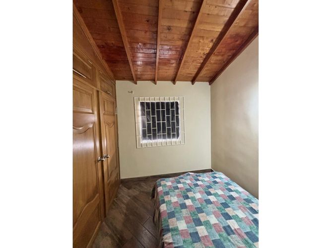 Casa de 4 alcobas en venta en Hojarasca, Sabaneta, 120 m² · foto 18 de 22