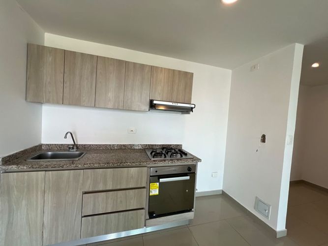 Apartamento de 3 alcobas en venta en El Carmen, Barranquilla, 101 m² · foto 3 de 24