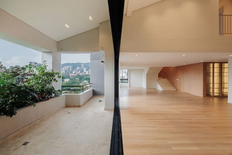 Apartamento de 3 alcobas en venta en El Poblado, Medellín, 320 m² · foto 3 de 24