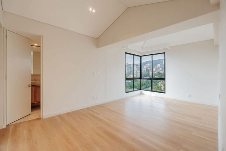 Apartamento de 3 alcobas en venta en El Poblado, Medellín, 320 m² · foto 16 de 24