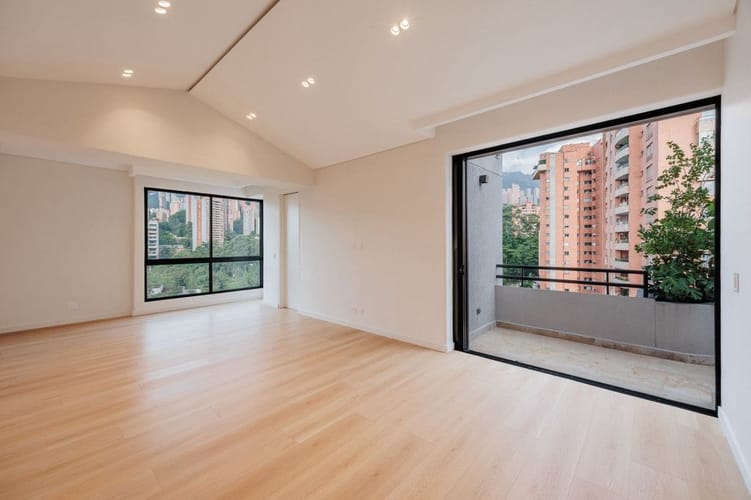 Apartamento de 3 alcobas en venta en El Poblado, Medellín, 320 m² · foto 22 de 24