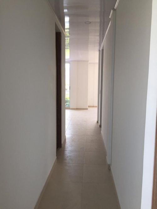Apartamento de 3 alcobas en venta en Diamante, Girardot, 86 m² · foto 2 de 13