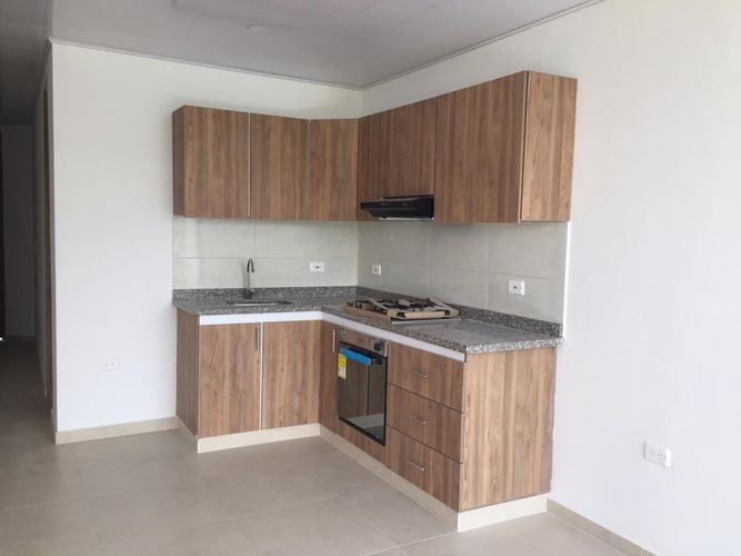 Apartamento de 3 alcobas en venta en Diamante, Girardot, 86 m² · foto 8 de 13