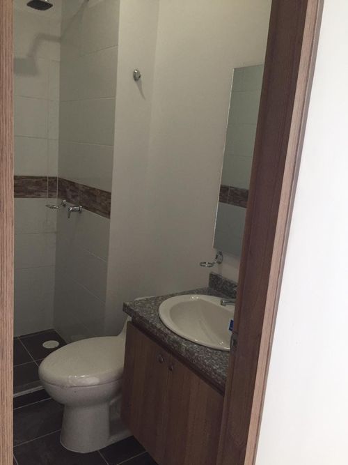 Apartamento de 3 alcobas en venta en Diamante, Girardot, 86 m² · foto 10 de 13