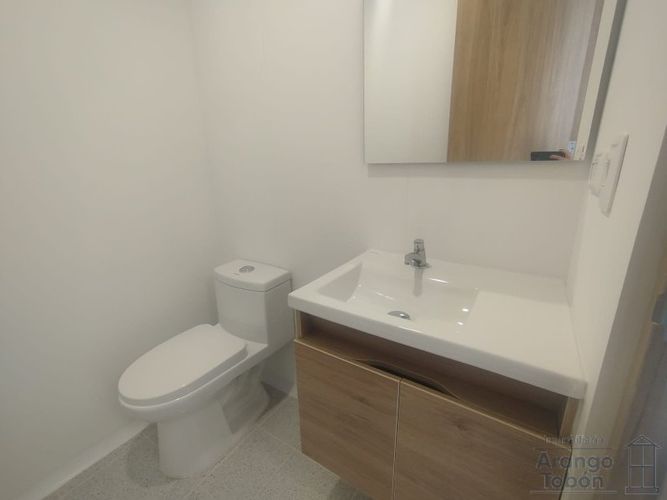Oficina en arriendo en Calasanz, Medellín, 25 m² · foto 12 de 15