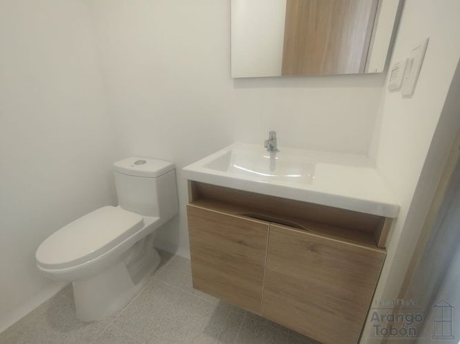 Oficina en arriendo en Calasanz, Medellín, 25 m² · foto 13 de 15