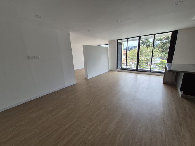 Apartamento de 1 alcoba en venta en Alhambra, Bogotá, 65 m² · foto 4 de 23