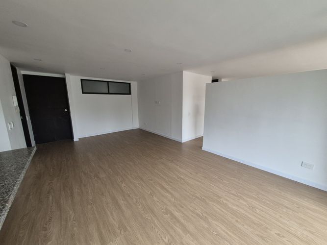 Apartamento de 1 alcoba en venta en Alhambra, Bogotá, 65 m² · foto 11 de 23