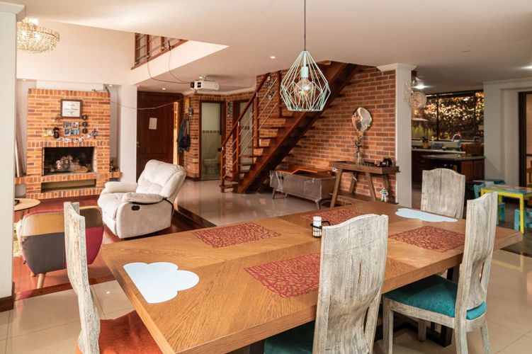 Casa de 4 alcobas en venta en Fagua, Chía, 242 m² · foto 4 de 24
