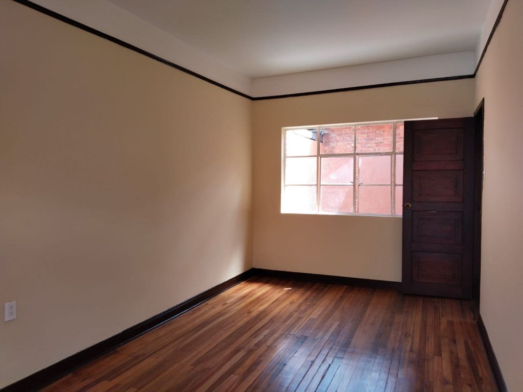 Casa en venta en San Luis, Bogotá · foto 17 de 24
