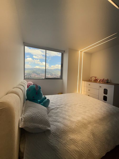 Apartamento de 3 alcobas en venta en Villa Carlota, Medellín, 119 m² · foto 15 de 23