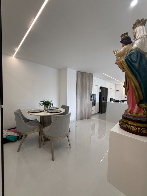 Apartamento de 3 alcobas en venta en Villa Carlota, Medellín, 119 m² · foto 9 de 23