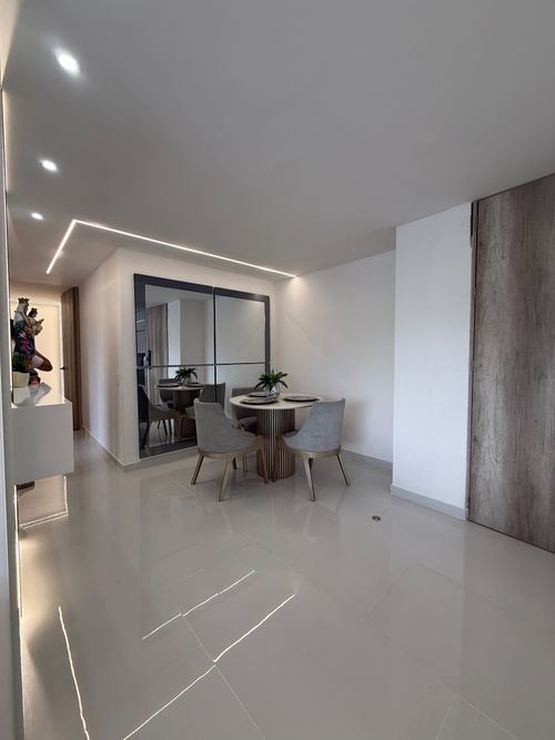Apartamento de 3 alcobas en venta en Villa Carlota, Medellín, 119 m² · foto 11 de 23