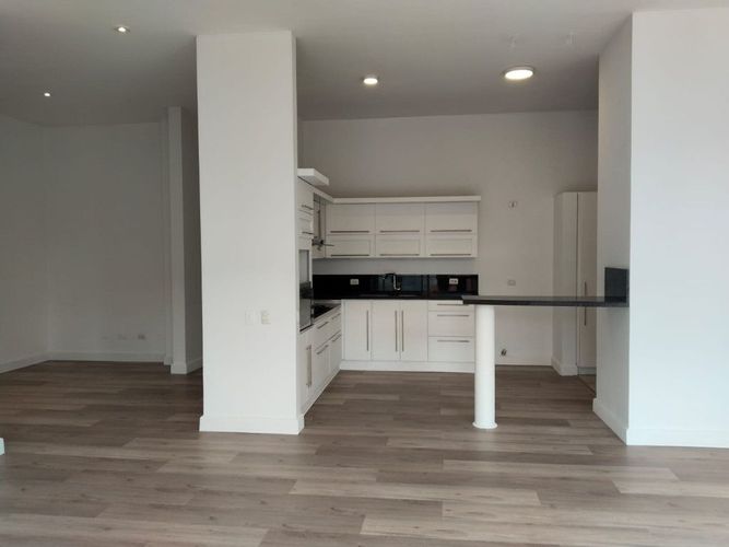 Apartamento de 2 alcobas en venta en Chico Norte, Bogotá, 134 m² · foto 5 de 24