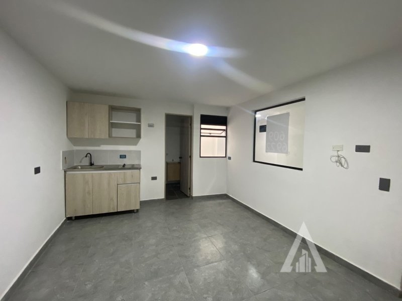 Apartaestudio en arriendo en El Dorado, Envigado · foto 2 de 9